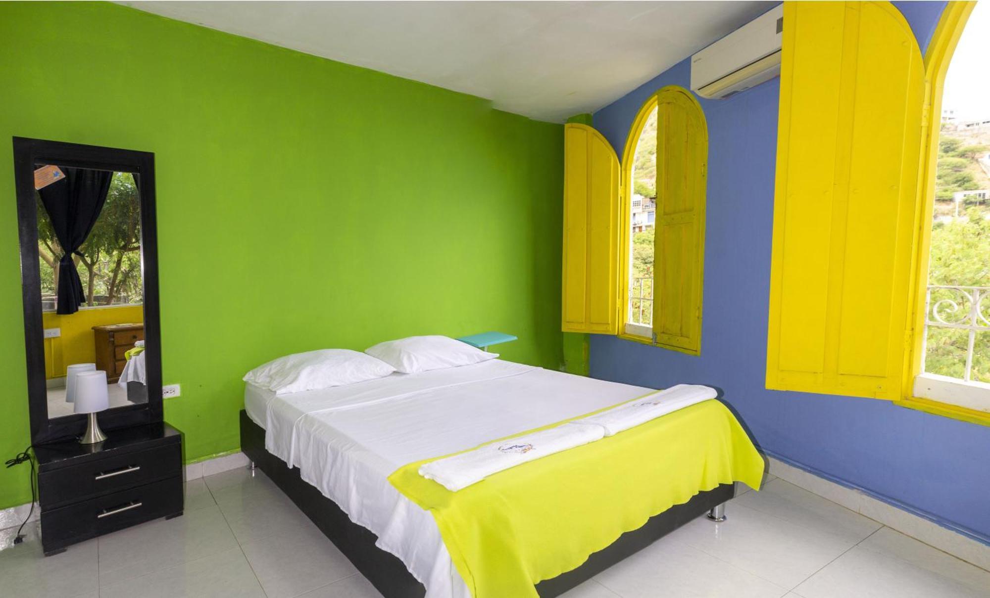 Apartahostal Tayrona colors Taganga Exterior foto