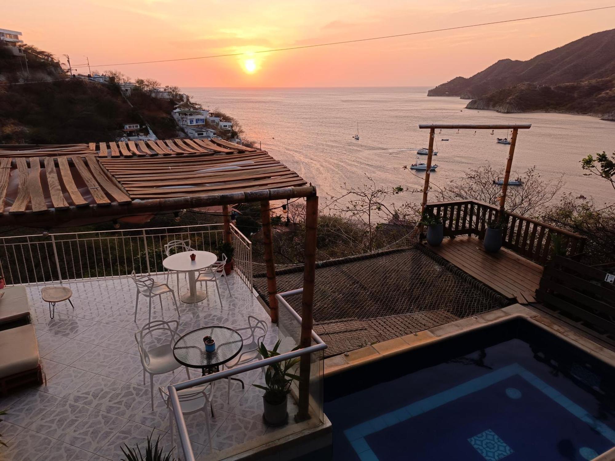 Apartahostal Tayrona colors Taganga Exterior foto