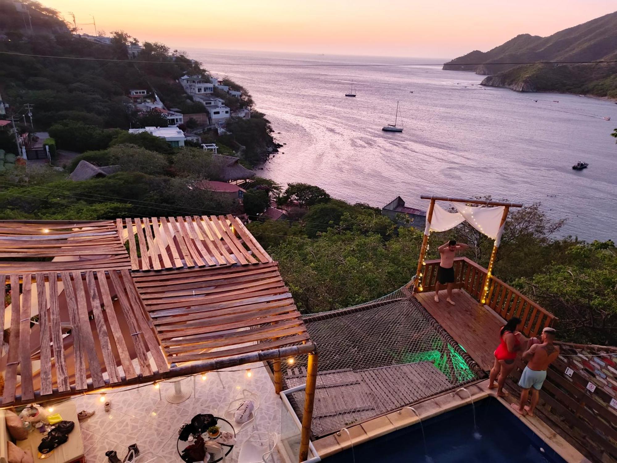 Apartahostal Tayrona colors Taganga Exterior foto